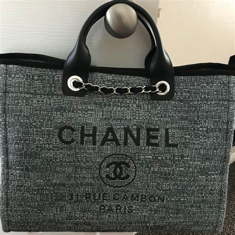 chanel tote bag 2018|Chanel large shopping bag price.